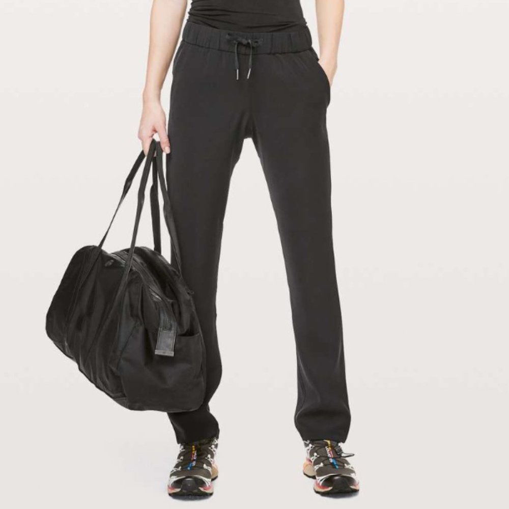 Lululemon On The Fly Black Jogger Pants, 31"